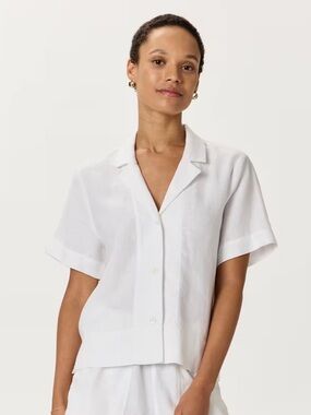 Quince White Short-Sleeve Button-Down Camp Collar Top